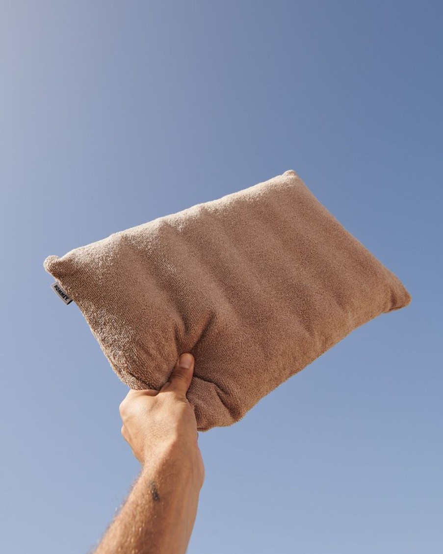 Beach Hommey | Inflatable Beach Pillow Latte