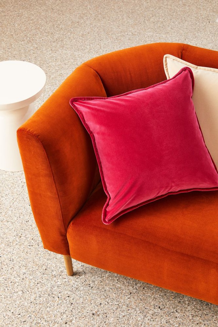 Cushions Hommey | Cushion - Essential Velvet Sass Cushion