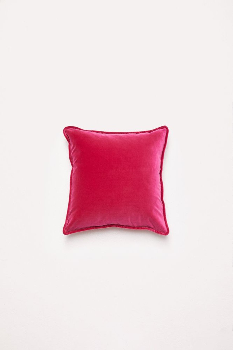 Cushions Hommey | Cushion - Essential Velvet Sass Cushion