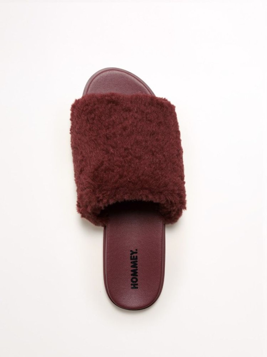 Socks & Slides Hommey | Poppy Cherry