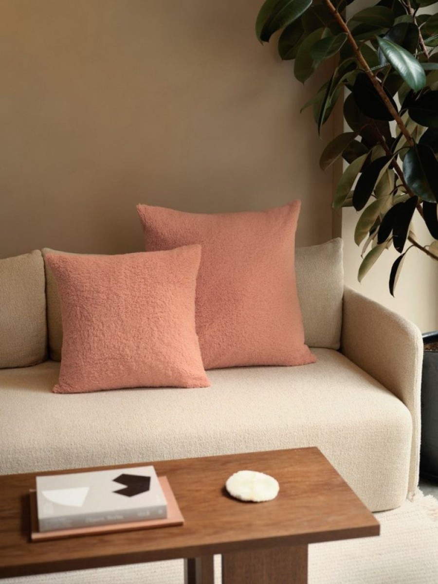 Cushions Hommey | Cushion - Big Faux Fur Rose Cushion