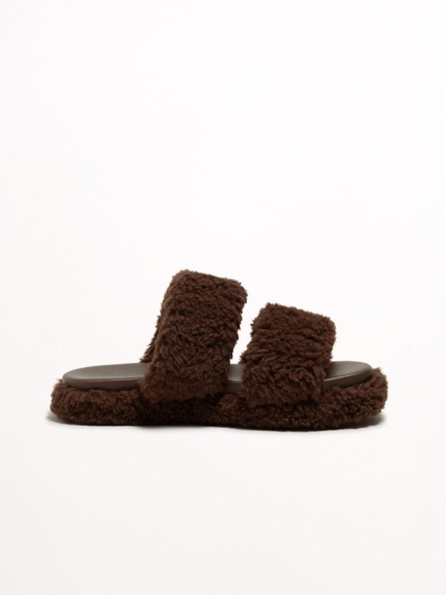 Socks & Slides Hommey | Willow Slide - Chocolate | Adjustable, Platform & Vegan Slippers Coffee