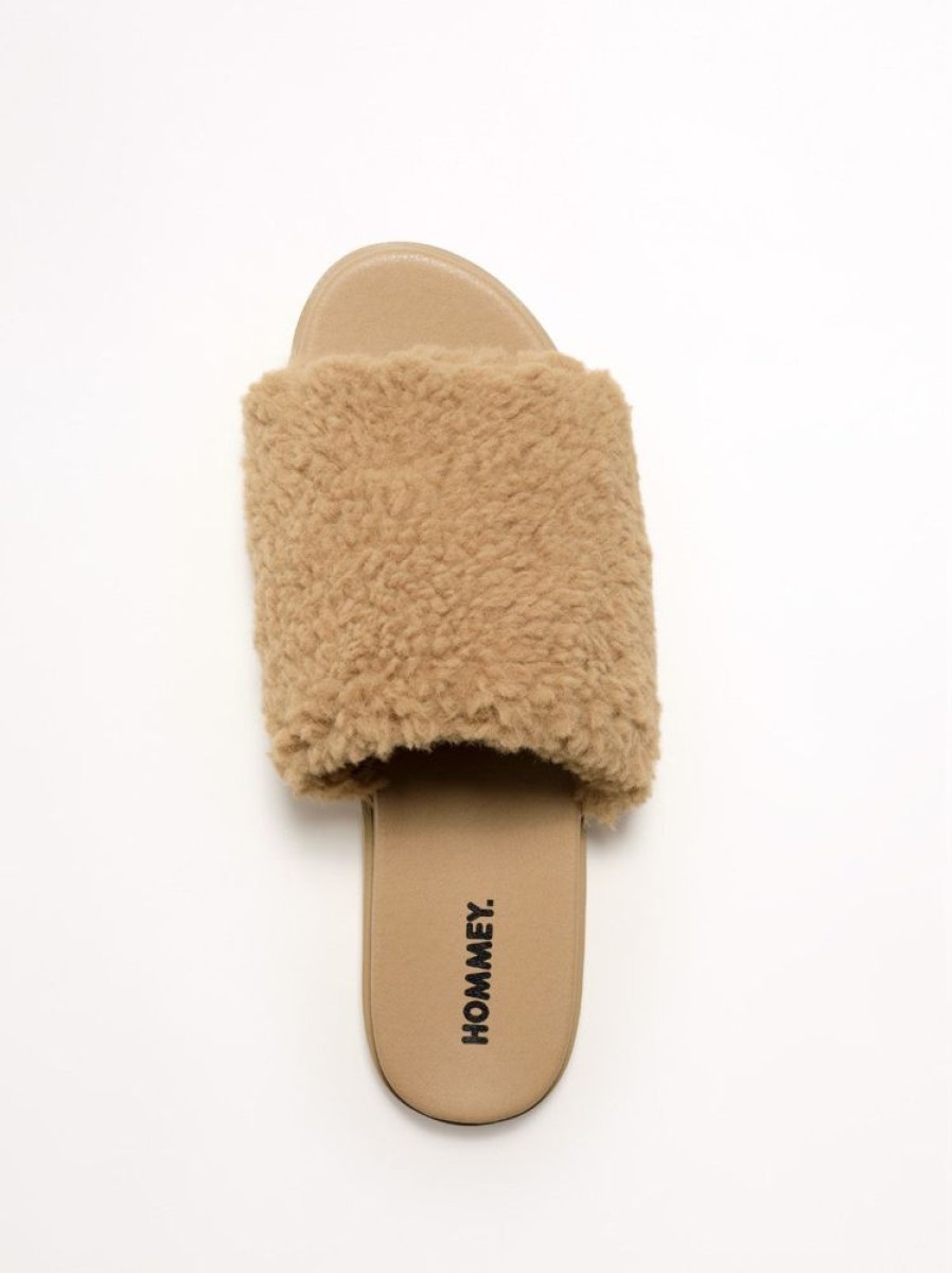 Socks & Slides Hommey | Poppy Tan