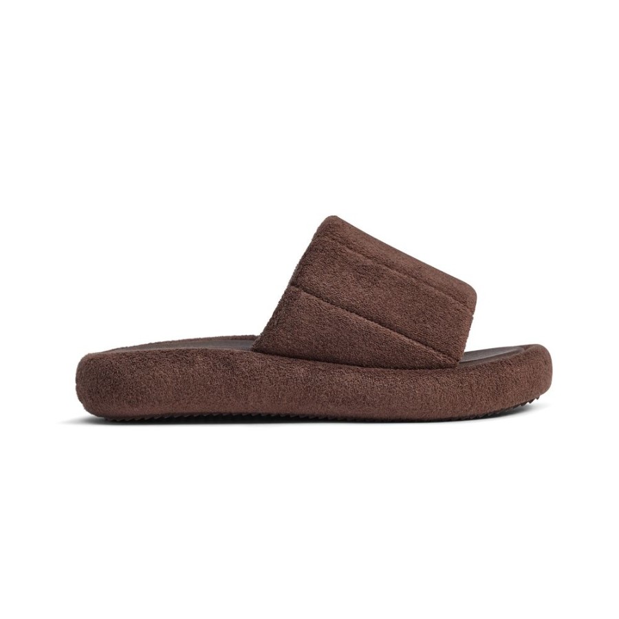 Socks & Slides Hommey | Bobbi Cocoa