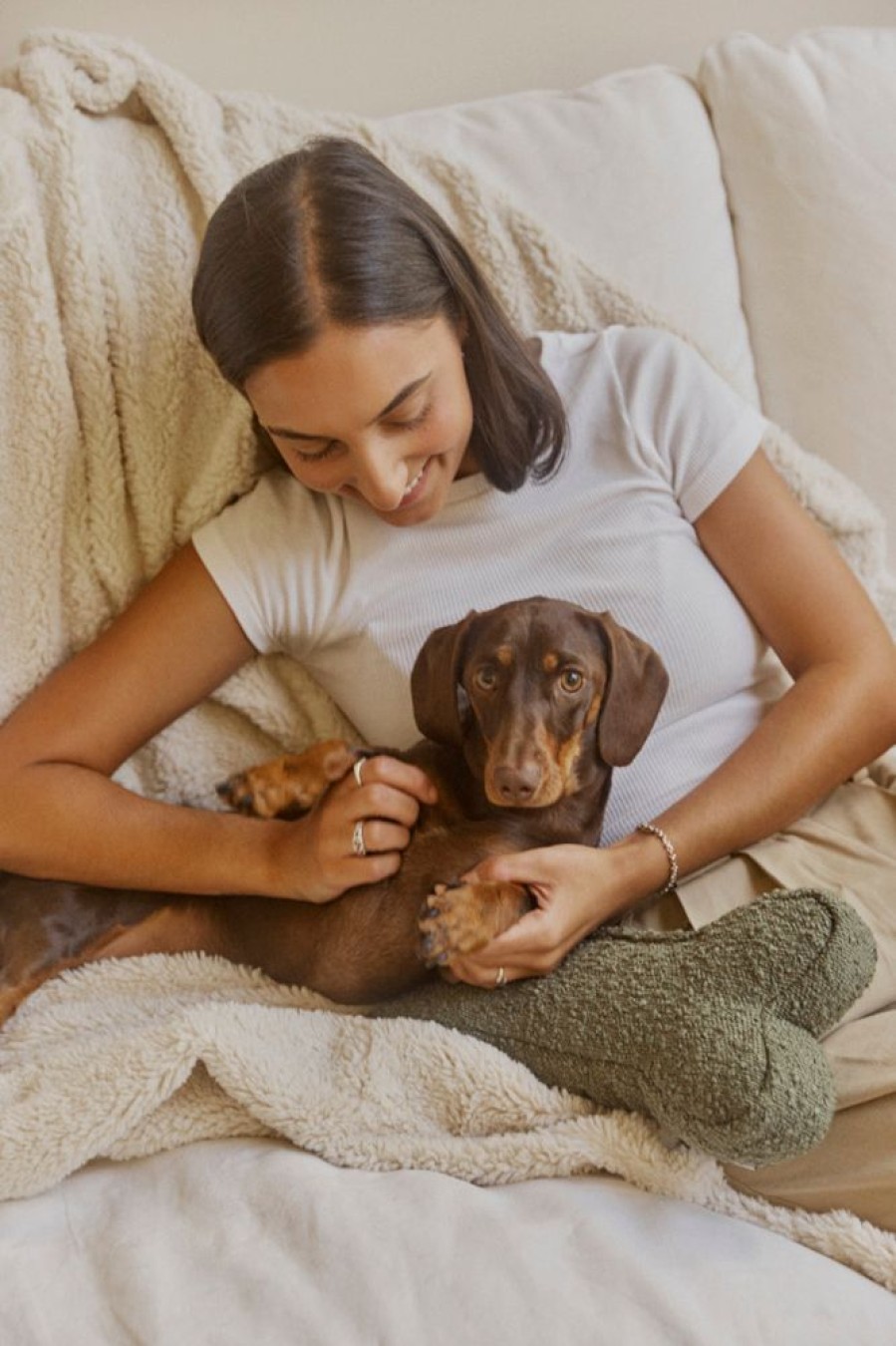 Pet Hommey | Boucle Bone Pillow Olive